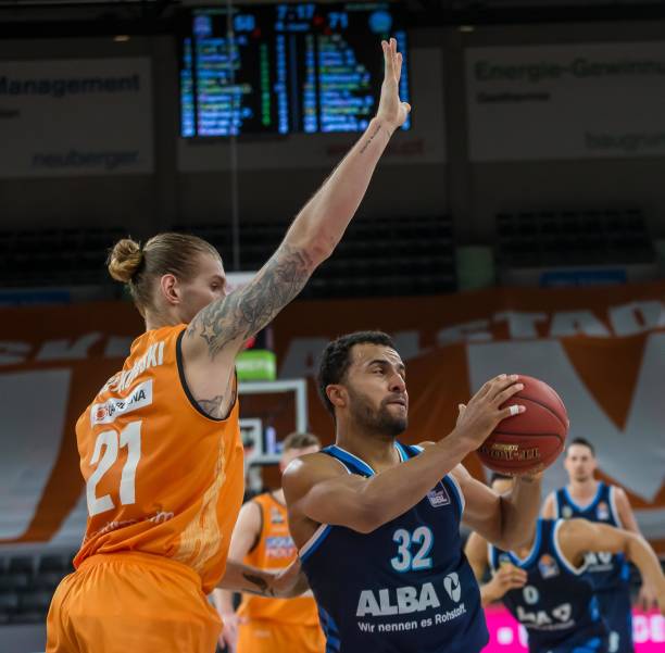 仅是他们默 仅是他们默