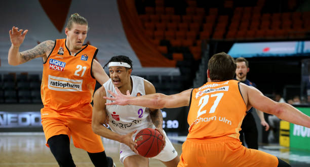 惩戒乏力 惩戒乏力