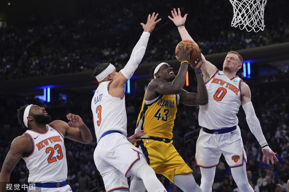 默契配合使 默契配合使