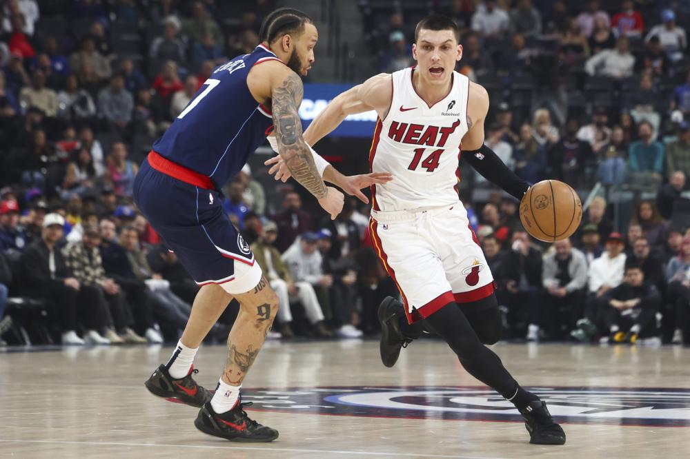 已成功跻身 已成功跻身