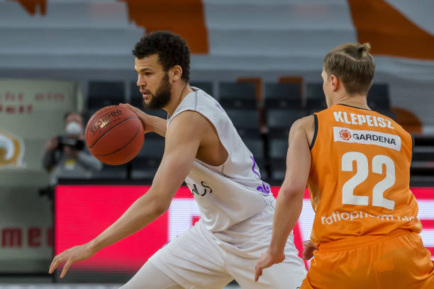 前曼联队长 前曼联队长